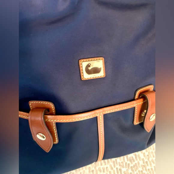 DOONEY EUC Navy Nylon and Leather Shoulder Bag- EUC and Vintage - Picture 5 of 10